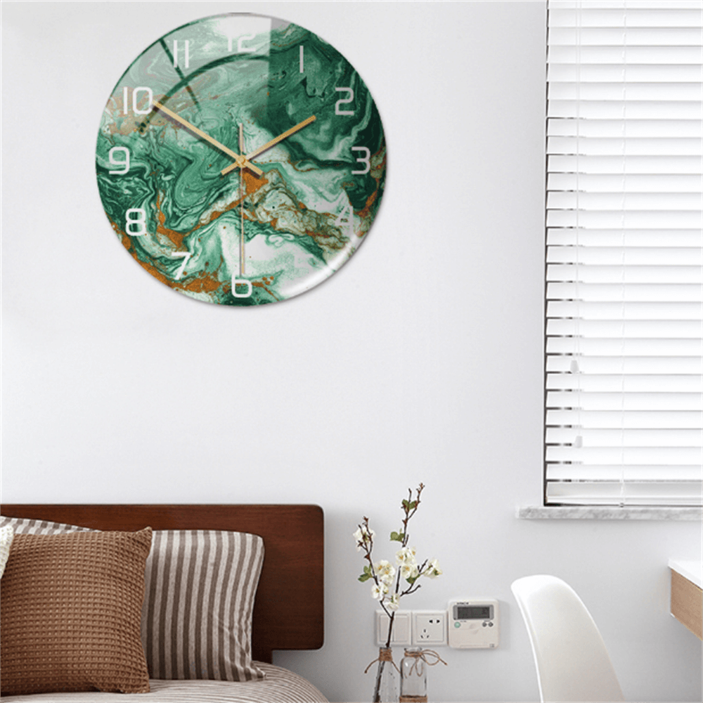Stilvolle Wanduhr mit Marmorstruktur – MarbleTime
