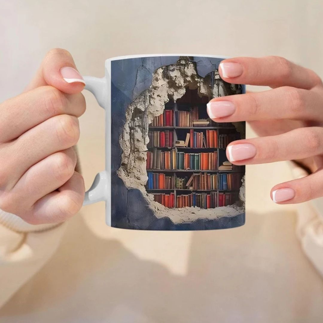 Handgemachte 3D Bücherwelten-Tasse