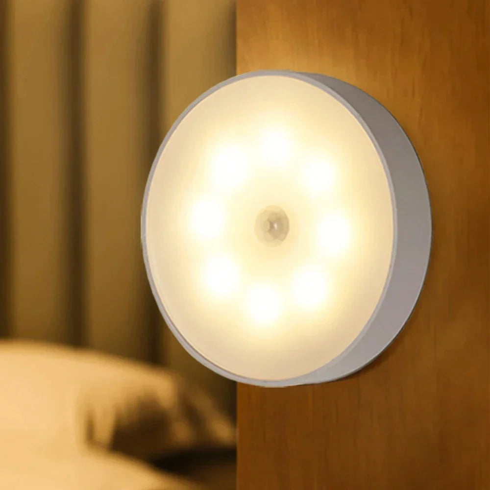 Wiederaufladbare Bewegungsmelder LED Nachtlicht, USB für Zimmer & Treppe
