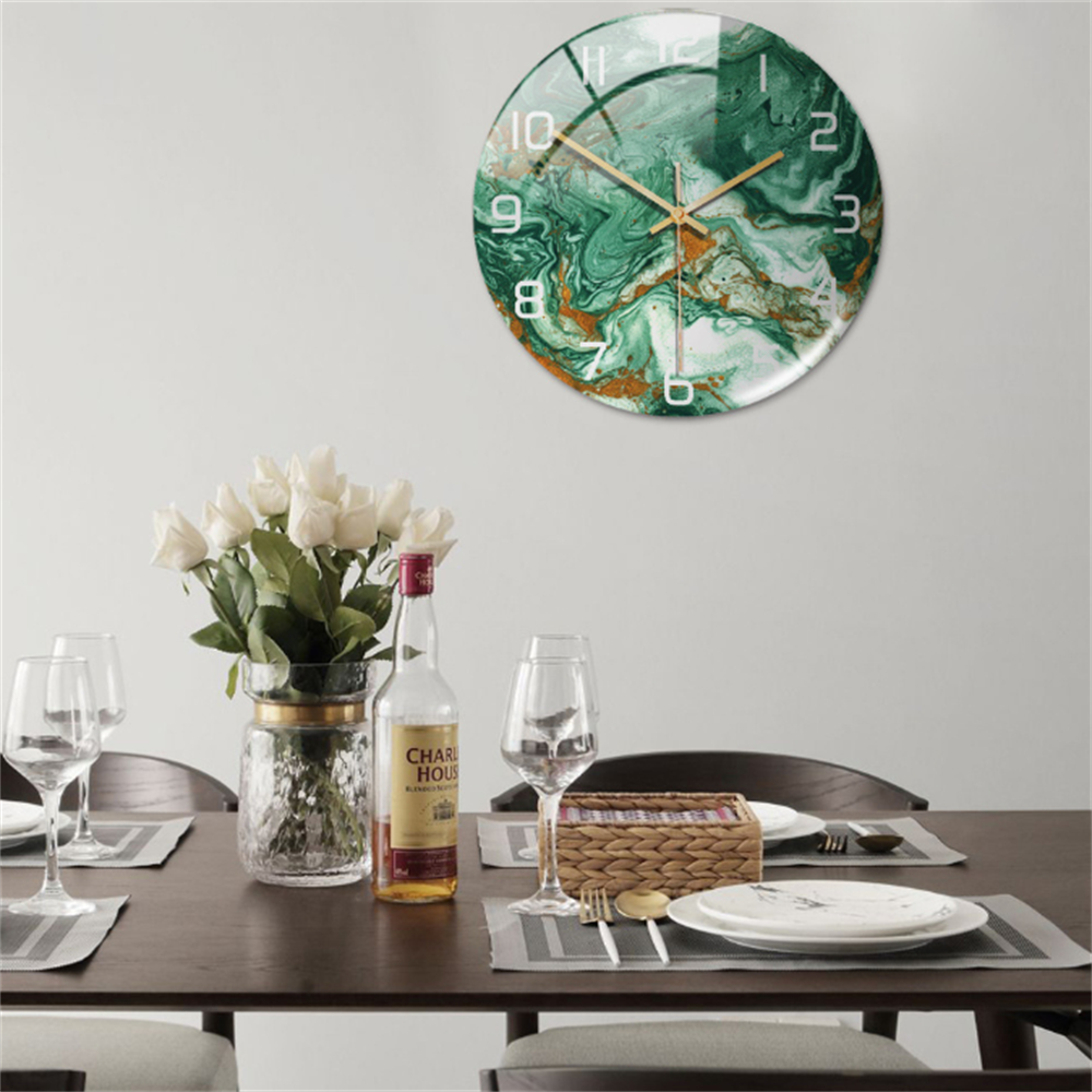 Stilvolle Wanduhr mit Marmorstruktur – MarbleTime