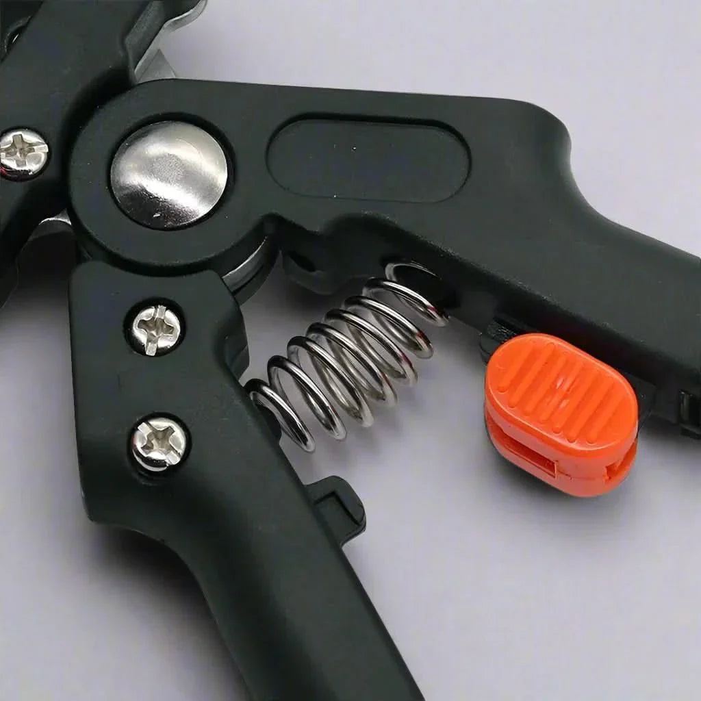 Loopstep | Ergonomisches Werkzeug zum Veredeln & Schneiden
