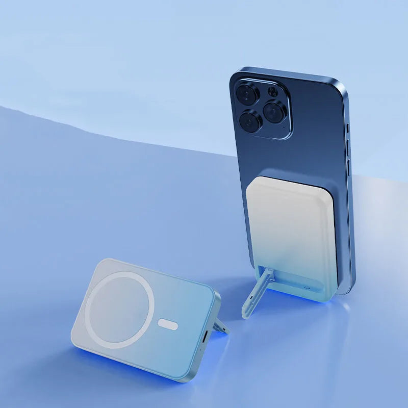 Loopstep | Magnetische drahtlose Powerbank mit Kickstand