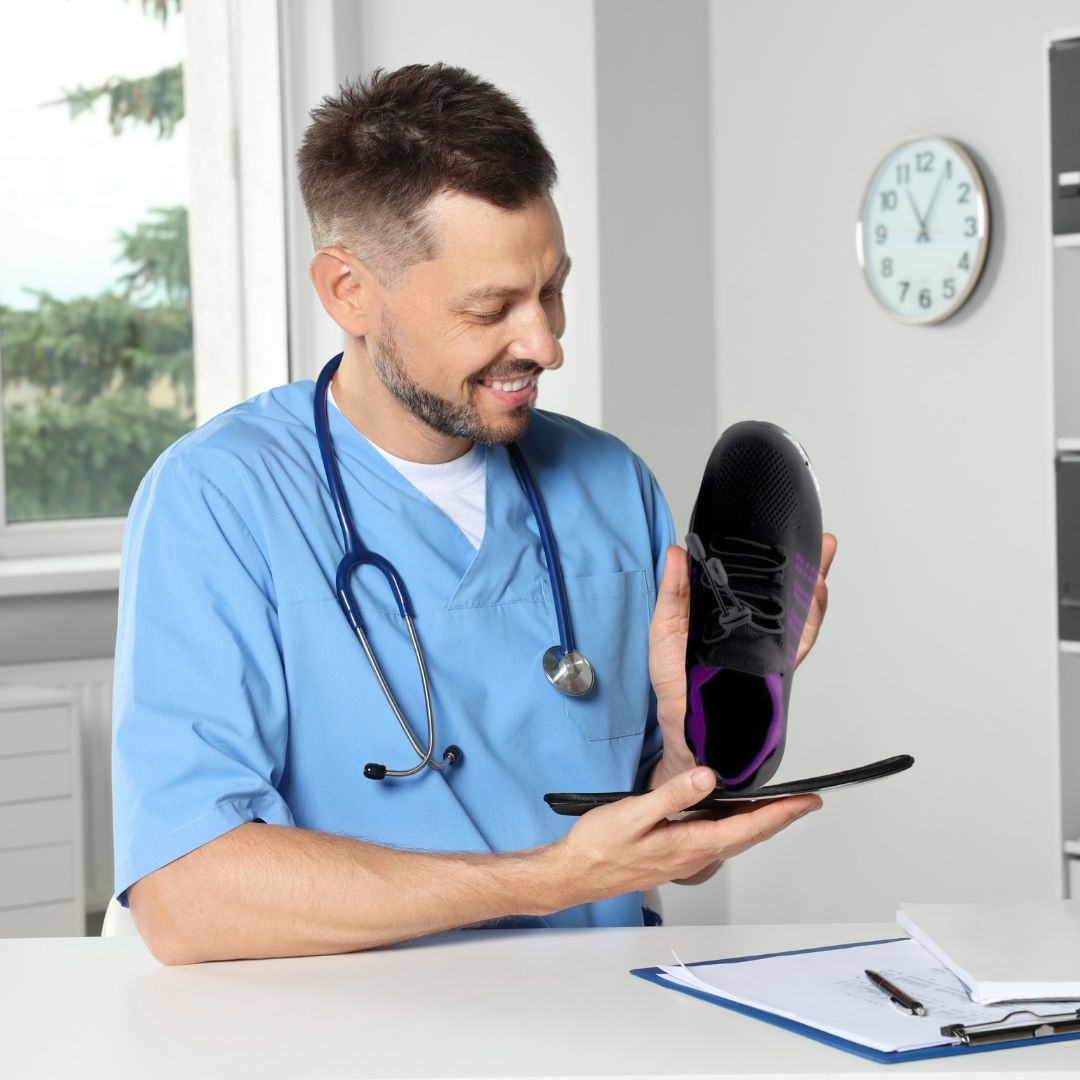 Orthofit – Ergonomische Komfortschuhe für sicheres, gelenkschonendes Gehen für Senioren