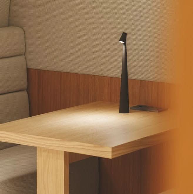 Loopstep | Wiederaufladbare tragbare LED-Tischlampe