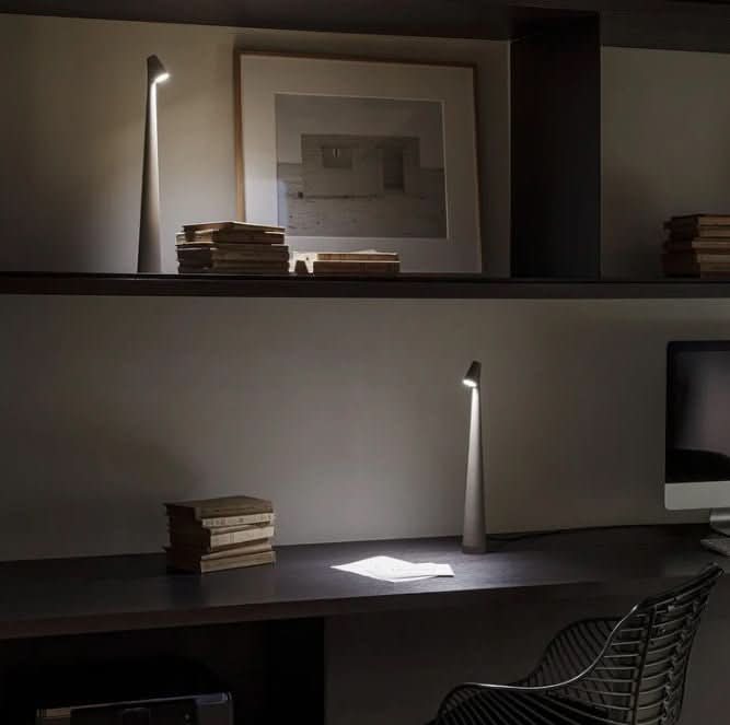 Loopstep | Wiederaufladbare tragbare LED-Tischlampe